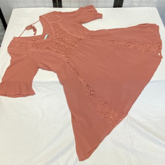 Maurices Ruffled 3/4 Sleeve V Neck Crochet Bodice Open Back Tie Crinkle Dress L - Picture 10 of 14